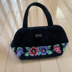 FEILERの小振りなハンドバック