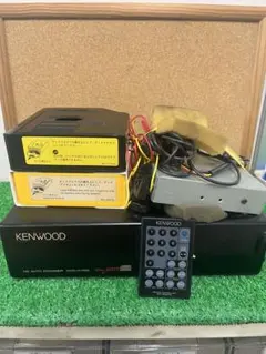 ケンウッドKENWOOD CDチェンジャー　kdc-c200 当時物 ケンウッドKENWOOD CDチェンジャー kdc-c200 当時物 - メルカリ