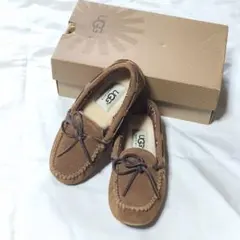 未使用・UGG モカシン 28cm ブラウン - メルカリ