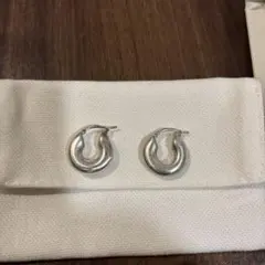 jil sander ピアス　両耳　シルバー　フープのサムネイル