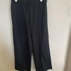 GU 黒 ワイドパンツ ポリエステル100%