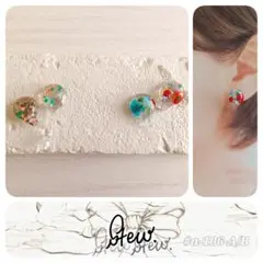 それぞれ1点もの⋆*カスミソウ カボションレジン雫ピアス a-106-A/B