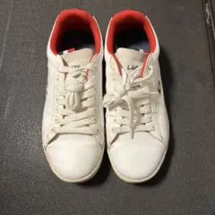 LACOSTE ホワイトスニーカー 女性用