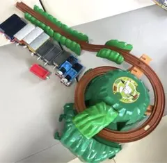【匿名配送】ドキドキマウンテン　トーマス　車体付き