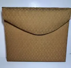 Item thumbnail for item 579392e1-ee1e-4ae5-a96c-71450f7005f7