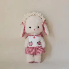 片方の靴下を忘れた仔兎 ぬいぐるみ ハンドメイド テディバニー 海外作家様 片方の靴下を忘れた仔兎 ぬいぐるみ ハンドメイド テディバニー 海外