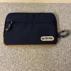 値下ハクバのタブレットケースネイビー7.9~8.4インチ用です