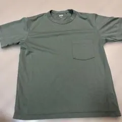 UNIQLO グリーン Tシャツ 160サイズ ポケット付き