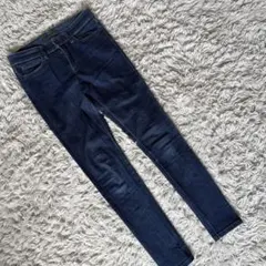 UNIQLO ウルトラストレッチジーンズ　ダークブルー　25