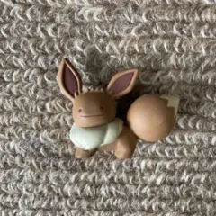 ポケットモンスター フィギュアコレクション へんしんメタモン　イーブイ