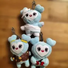 TWICE NAVELY バックチャーム