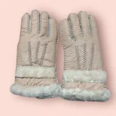 ⭐️新品⭐️ リアルムートン　５本指手袋　【薄ピンク】