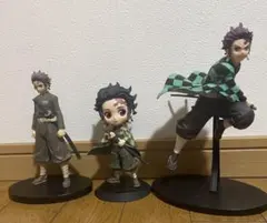 鬼滅の刃炭治郎フィギュア3つセット