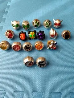 仮面ライダー変身ベルト用　アイテムセット 17個