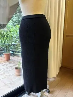 新品未使用タグ付き　elu. エル　Peonywoolskirt ウールスカート 2026年最新】WoolSkirtの人気アイテム - メルカリ