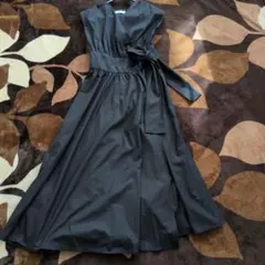 アンドクチュール カシュクール ノースリーブ ロングワンピース ブラック