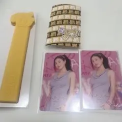 ジヒョ　トレカ、うちわグリップケースセット