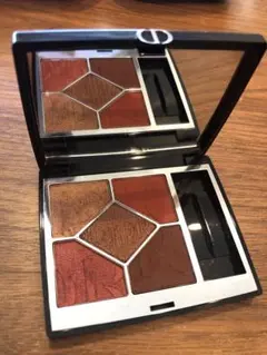 お値下げ【限定品】サンククルールクチュール　683