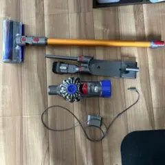 ダイソン V8 dyson 掃除機 ジャンク ダイソン Dyson V8 Slim コードレス掃除機 ジャンク品 - メルカリ