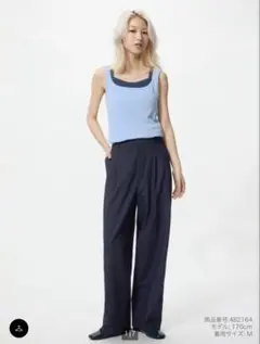 ユニクロ　タックワイドパンツ　ネイビー