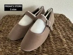 FREAK’S STORE ベロアメリージェーンのサムネイル