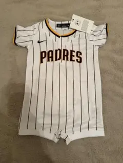 【新品未使用】Padres✨ユニフォーム ロンパース★24M(90cm程度)
