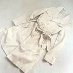 【新品 タグ付き】M.doux ベージュ トレンチコート 上品のサムネイル