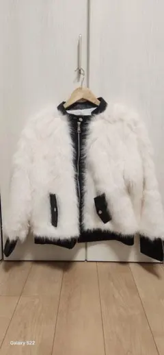 ホワイトファー レザーショートジャケット フリーサイズ 【temu】