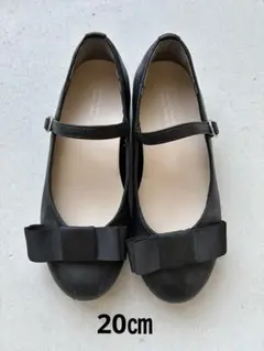 黒いリボン付きフォーマルシューズ　入学式　発表会