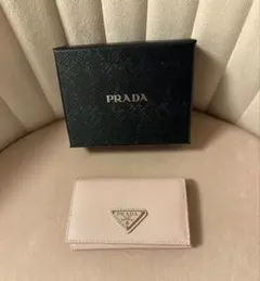 今月取り下げ【極美品】PRADA　カードケース