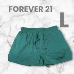 FOREVER 21 グリーン ショートパンツ L 緑　夏　パンツ