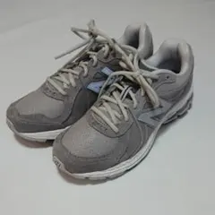 Item thumbnail for item fbe4427c-d637-48c9-8648-08b1db5e6cf7