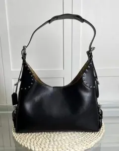 Item thumbnail for item 54805abf-6307-46ab-be14-c2ea98b3c834