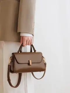 オシャレ✭ハンドバッグ✭年中使えるフレンチ柄アクセサリー