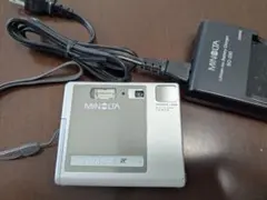 【ジャンク品】Minolta DiMAGE X 本体 充電器セットのサムネイル