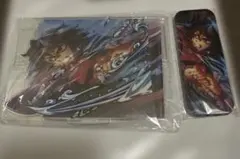 鬼滅の刃　冨岡義勇　レイヤードアクリルスタンド　レンチキュラーロング缶バッジ