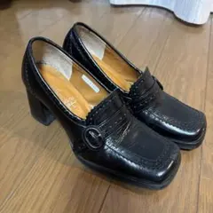あしながおじさん ローファー パンプス 黒のサムネイル