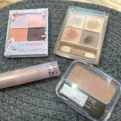 アイシャドウ チーク リップのセット　イエベ春カラー