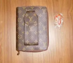 Louis Vuitton バインダー 手帳カバー
