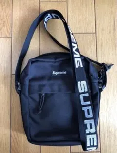 Supreme ショルダーバッグ ブラックのサムネイル
