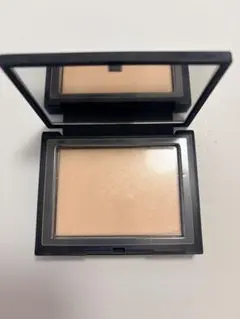 NARS ライトリフレクティングセッティングパウダー プレストN FOGのサムネイル