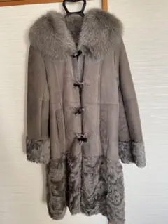 BALMAIN ムートンコート