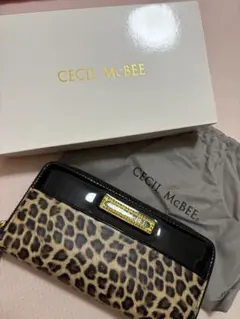 CECIL McBEE ヒョウ柄 長財布