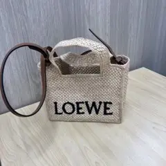 LOEWE ラフィアフォントトート ミニ（サンセットピンク） - メルカリ