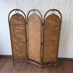 木製アジアン4連パーテーション透かし彫り - メルカリ