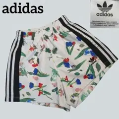 極美品 アディダス トレフォイル 花柄 総柄 ショートパンツ 3本ラインのサムネイル