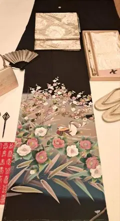 新品、未使用❇️有名作家落款入り　手描友禅　 黒留め袖　 比翼仕立て　フルセット