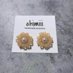 No.806 ミニ　フラワー　ビーズ刺繍　ピアス　イヤリング　お花