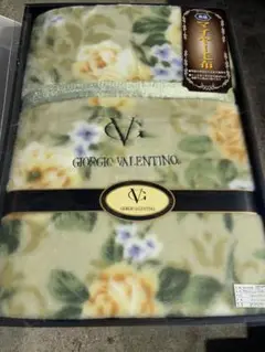 GIORGIOVALENTINO アクリル　ニューマイヤー毛布　140×200