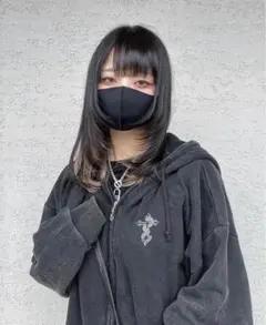 GIBOUS POWDER CROSS SNAKE PARKER